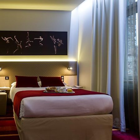 Hotel Le Châteaubriant Zewnętrze zdjęcie