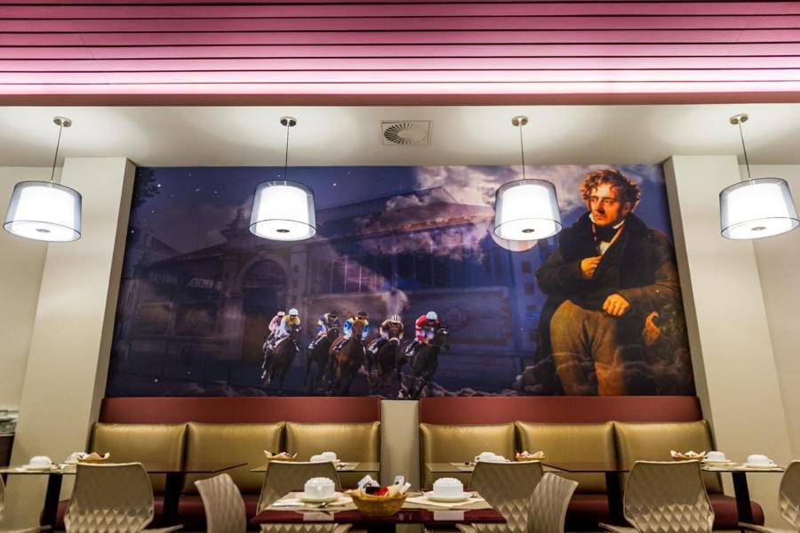 Hotel Le Châteaubriant Zewnętrze zdjęcie