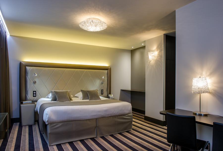 Hotel Le Châteaubriant Zewnętrze zdjęcie
